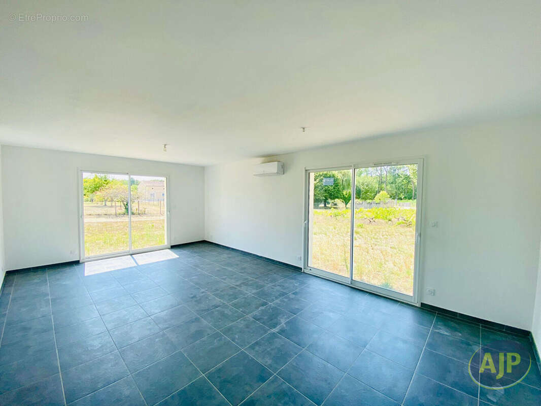 Maison à LESPARRE-MEDOC