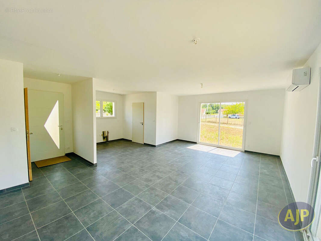 Maison à LESPARRE-MEDOC