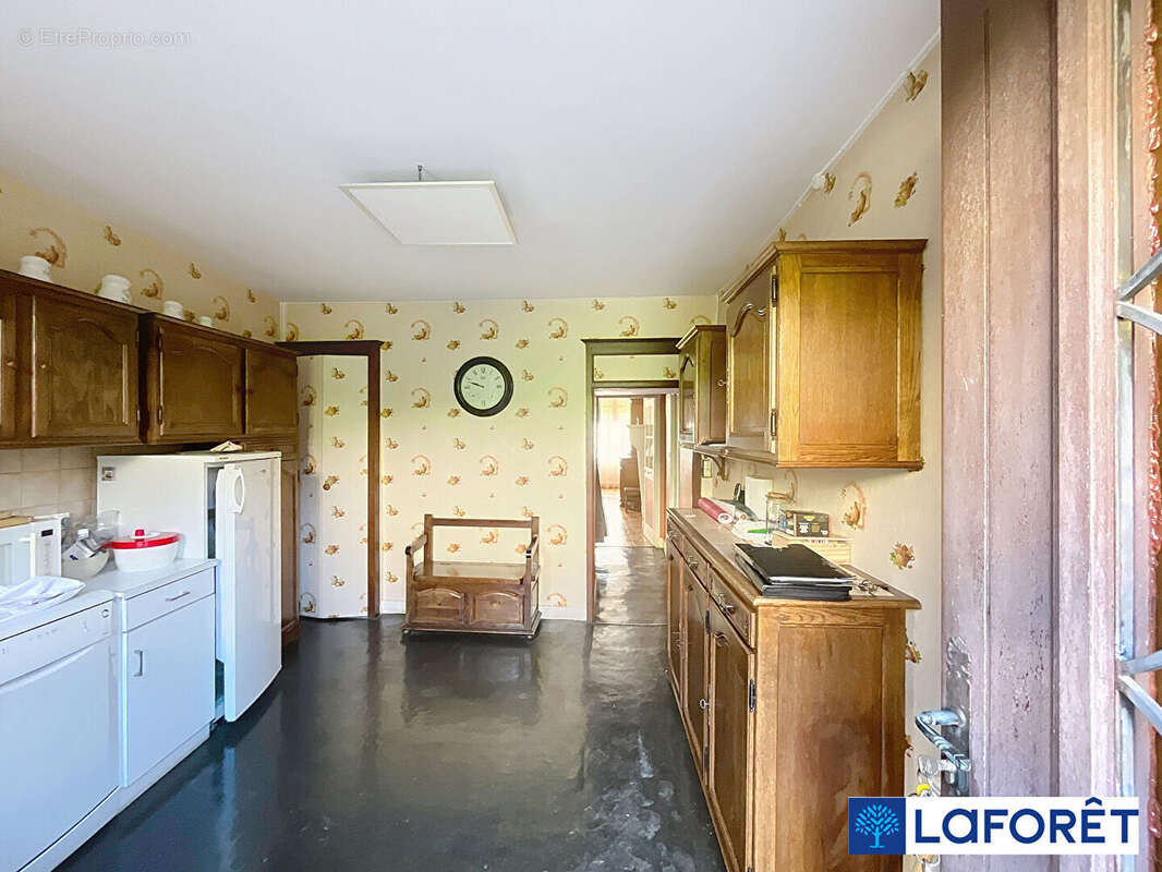 Maison à GRANCEY-LE-CHATEAU-NEUVELLE