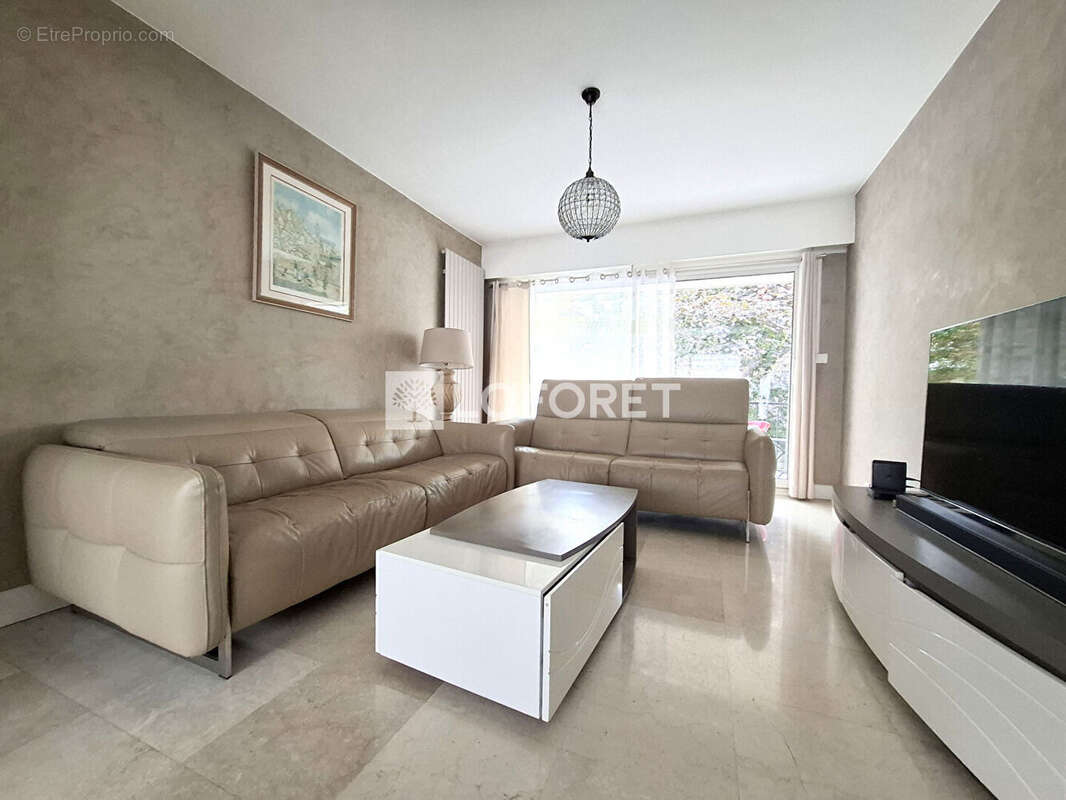 Maison à LES PAVILLONS-SOUS-BOIS