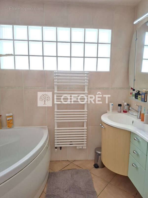 Maison à LES PAVILLONS-SOUS-BOIS