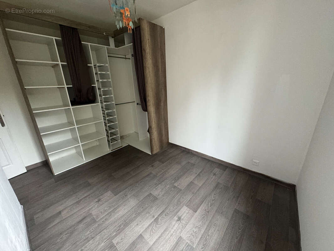 Appartement à PERSAN