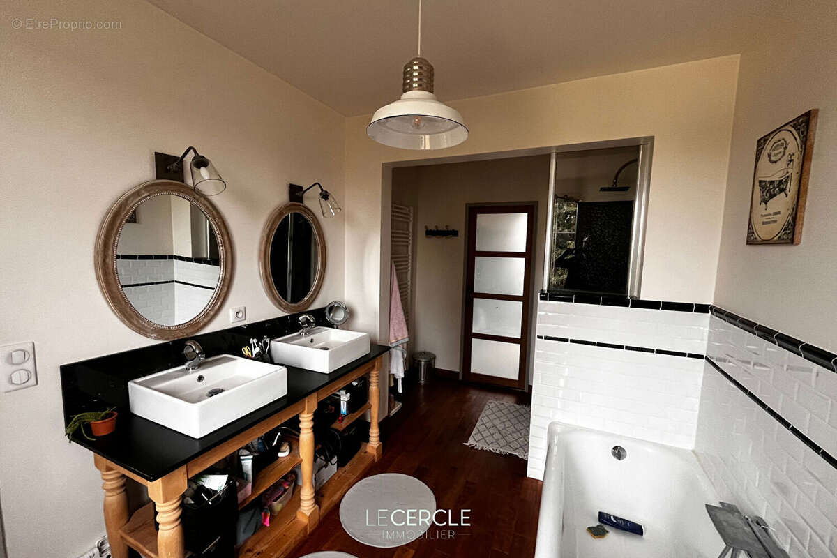 Maison à GRANDFRESNOY