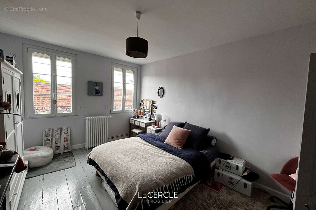 Maison à GRANDFRESNOY