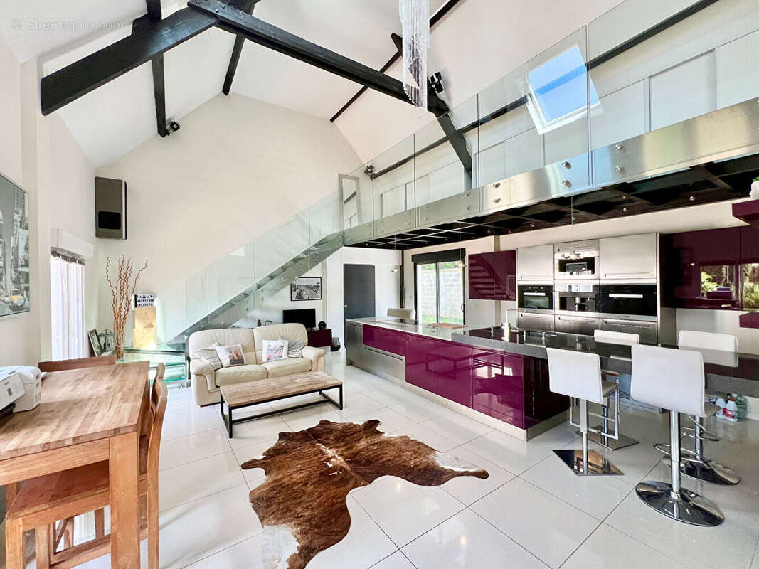 Maison à HEROUVILLE