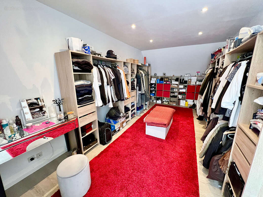 Maison à HEROUVILLE