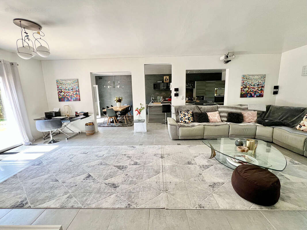 Maison à HEROUVILLE