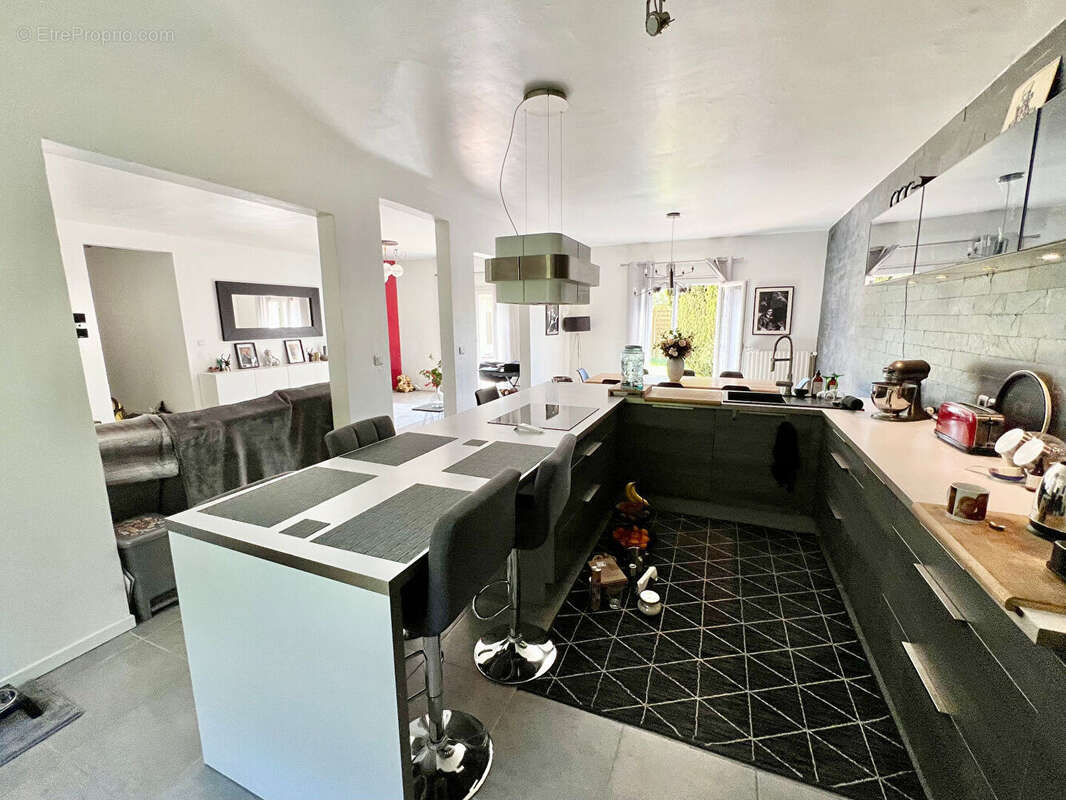 Maison à HEROUVILLE