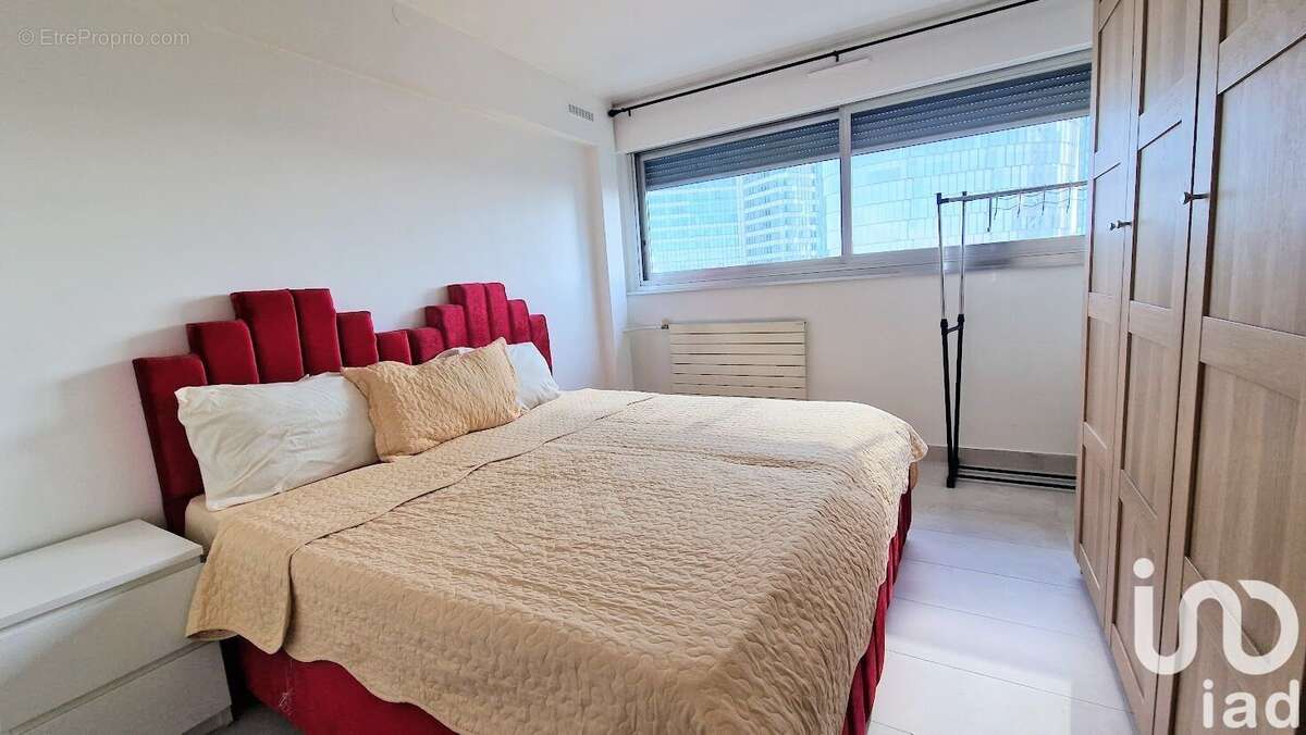 Photo 5 - Appartement à COURBEVOIE