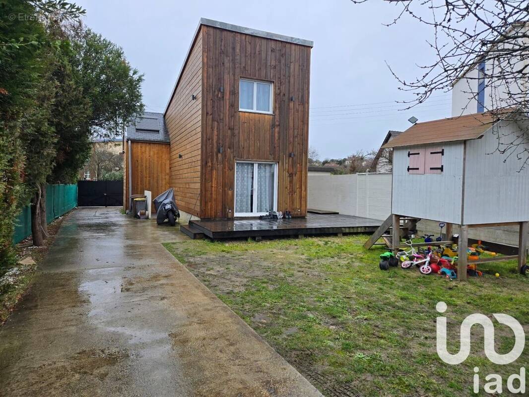 Photo 1 - Maison à MONTGERON