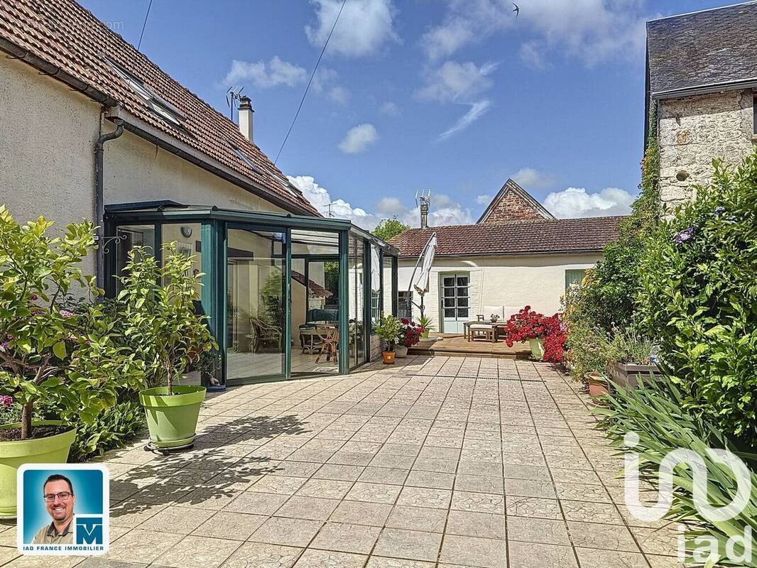 Photo 1 - Maison à SOURS