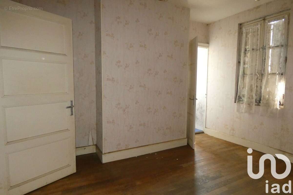 Photo 6 - Maison à SAINT-ENNEMOND