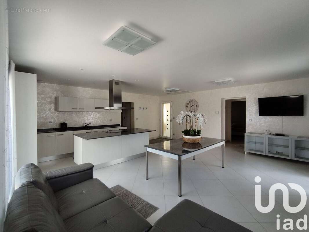 Photo 4 - Maison à SAINT-OUEN