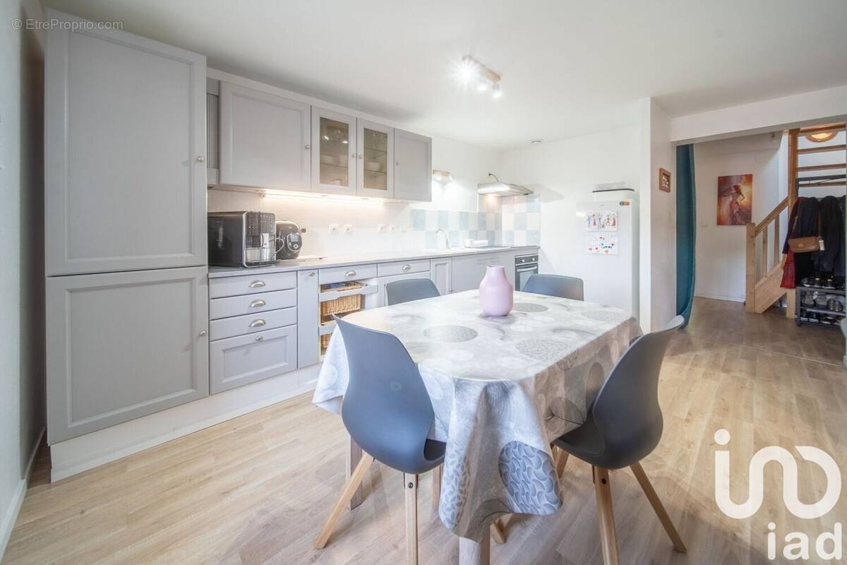 Photo 1 - Appartement à AUDUN-LE-TICHE