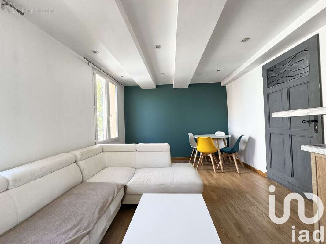 Photo 2 - Appartement à OLLIOULES