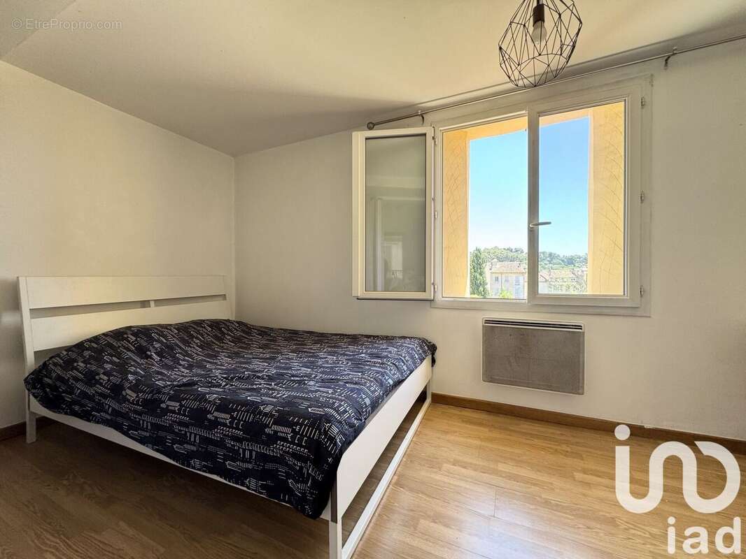 Photo 6 - Appartement à OLLIOULES