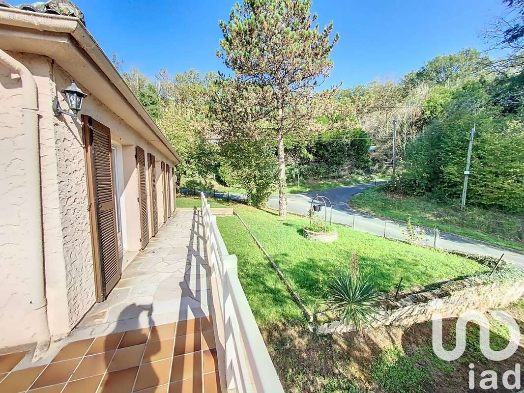 Photo 9 - Maison à LE LARDIN-SAINT-LAZARE