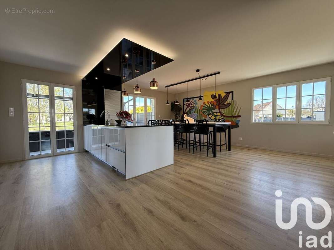 Photo 2 - Maison à AIGLEMONT