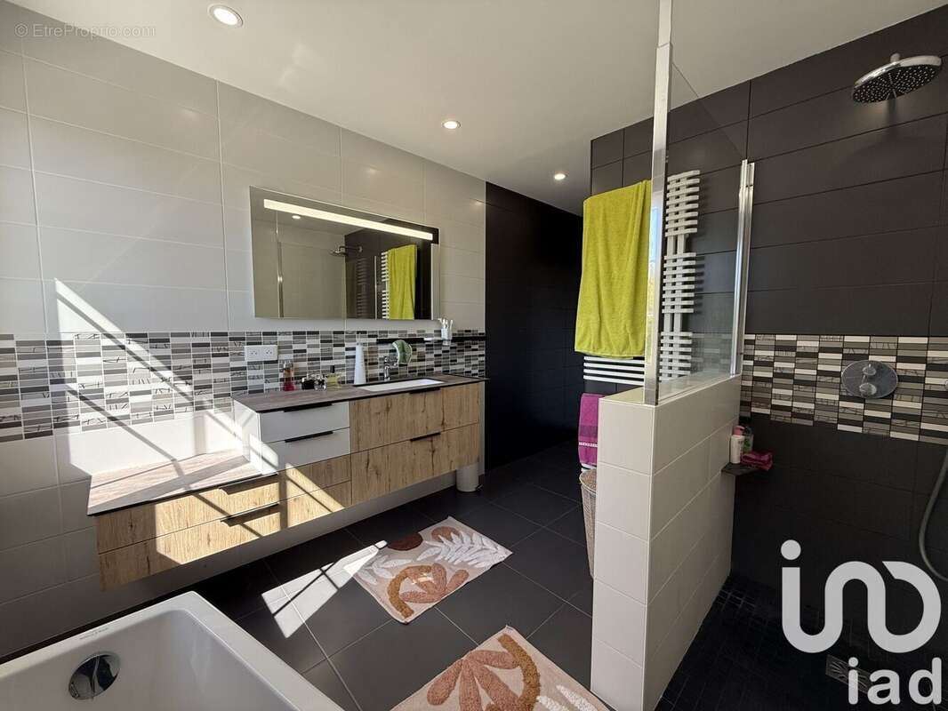 Photo 9 - Maison à AIGLEMONT