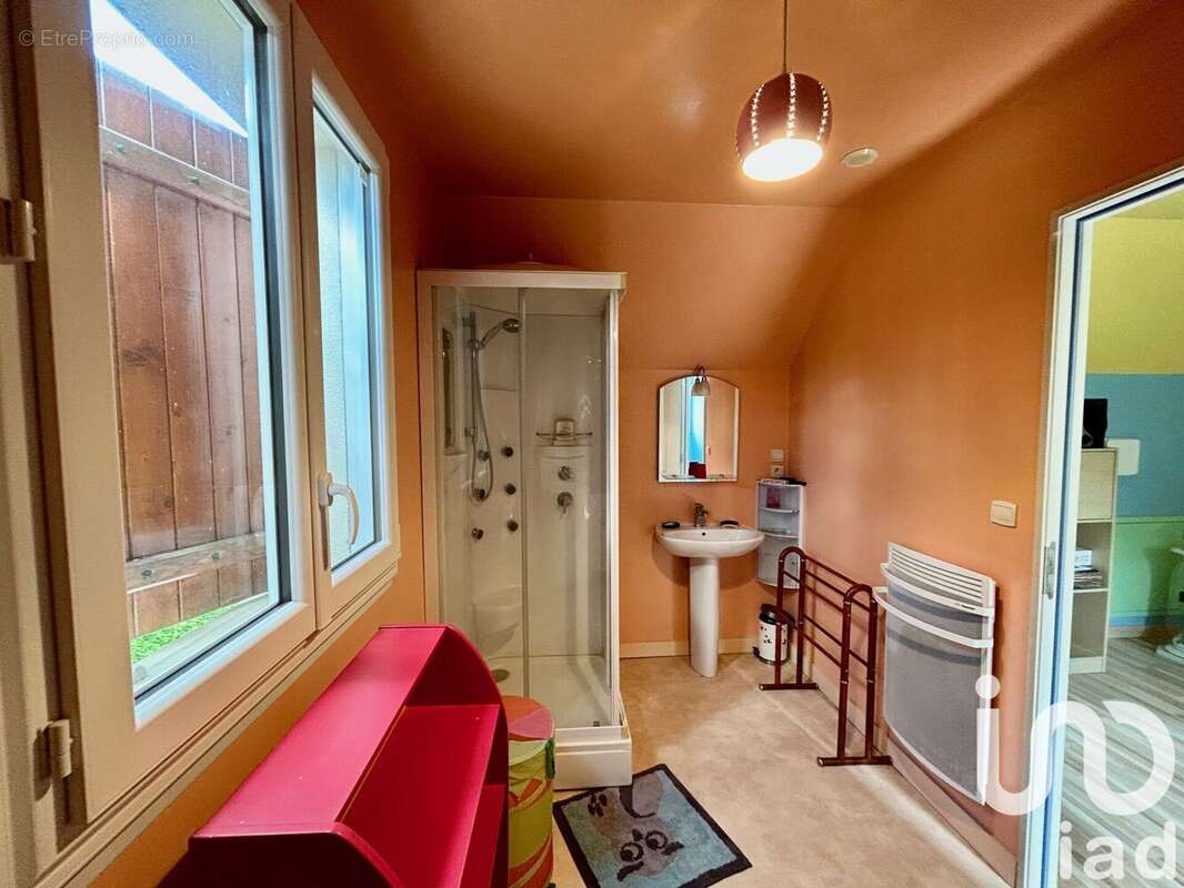 Photo 7 - Maison à LA BREILLE-LES-PINS