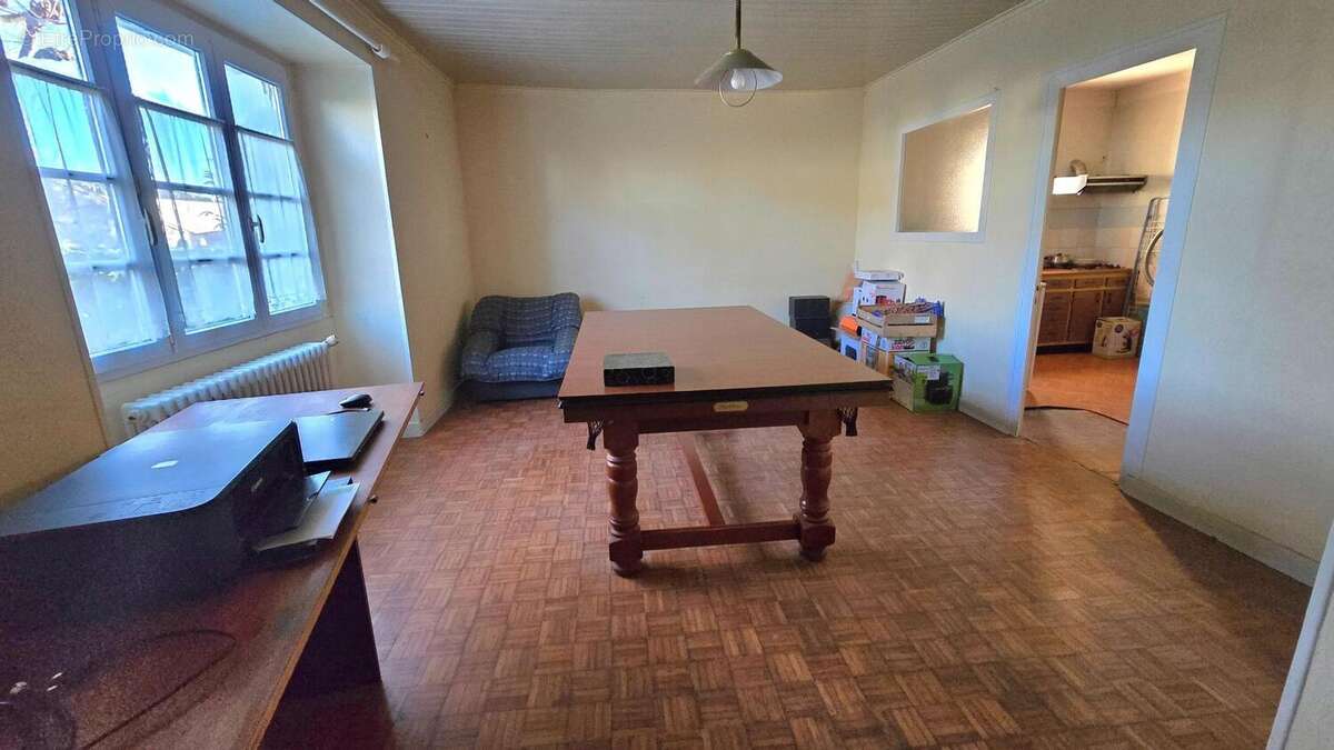 Photo 5 - Maison à MOUZEUIL-SAINT-MARTIN