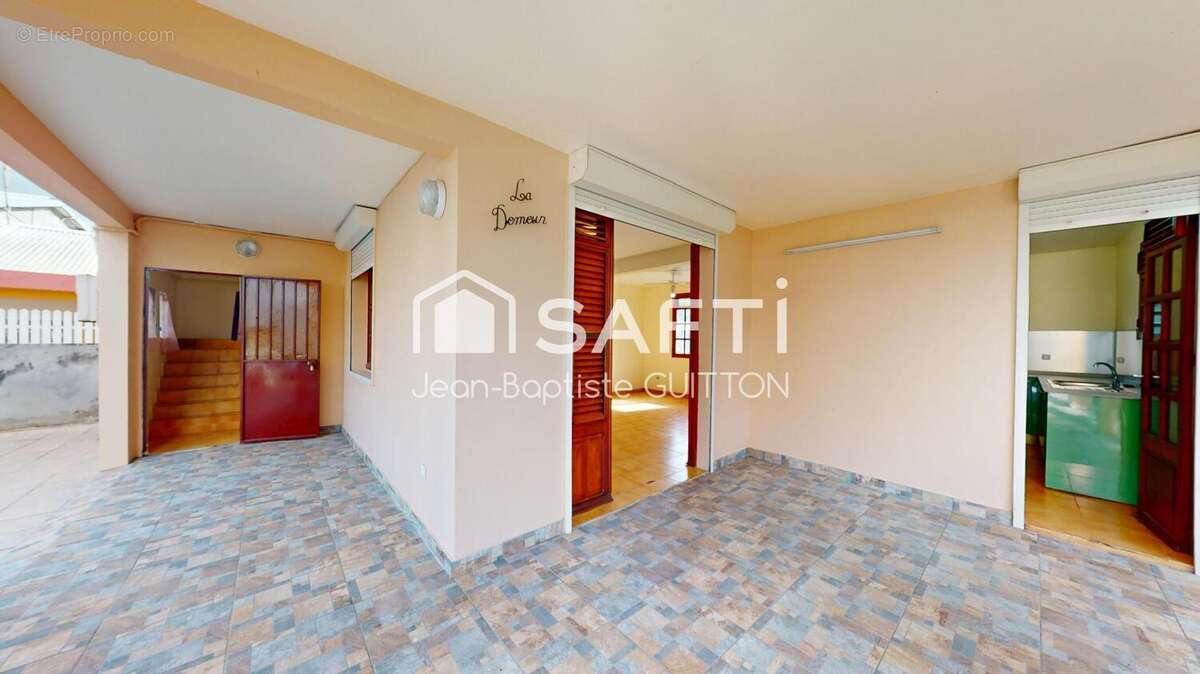 Photo 3 - Maison à LE ROBERT