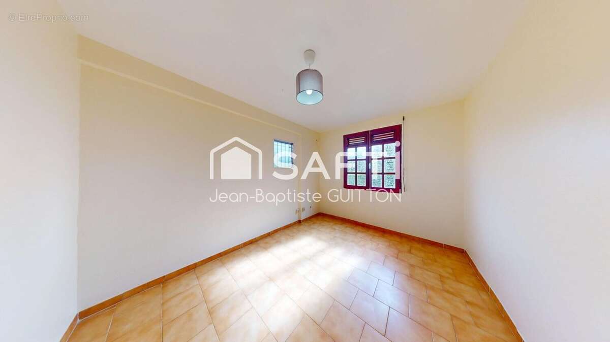 Photo 8 - Maison à LE ROBERT