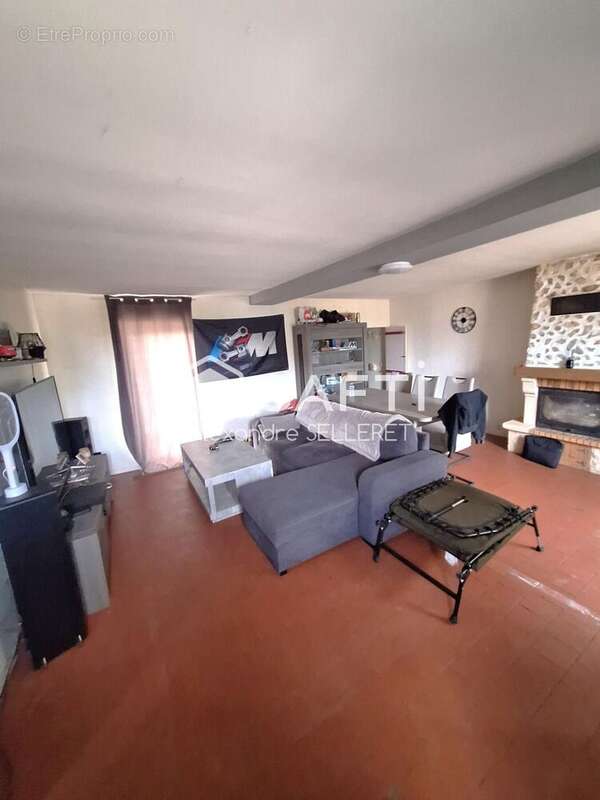 Photo 5 - Maison à AZY