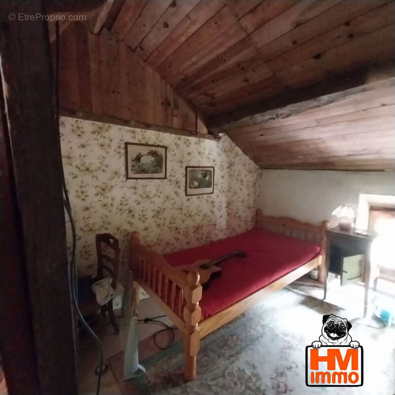 Maison à SAINT-DENIS-DES-MURS