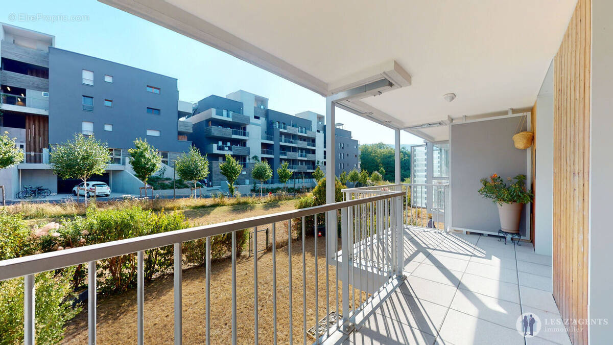 Appartement à COGNIN