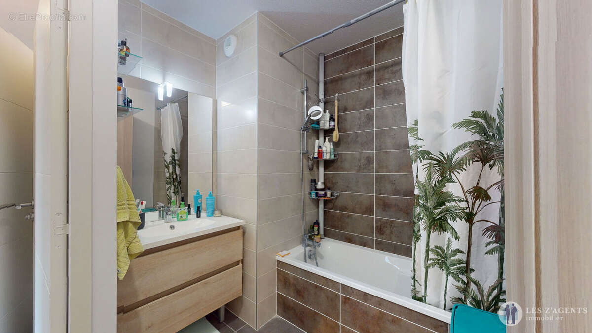 Appartement à COGNIN