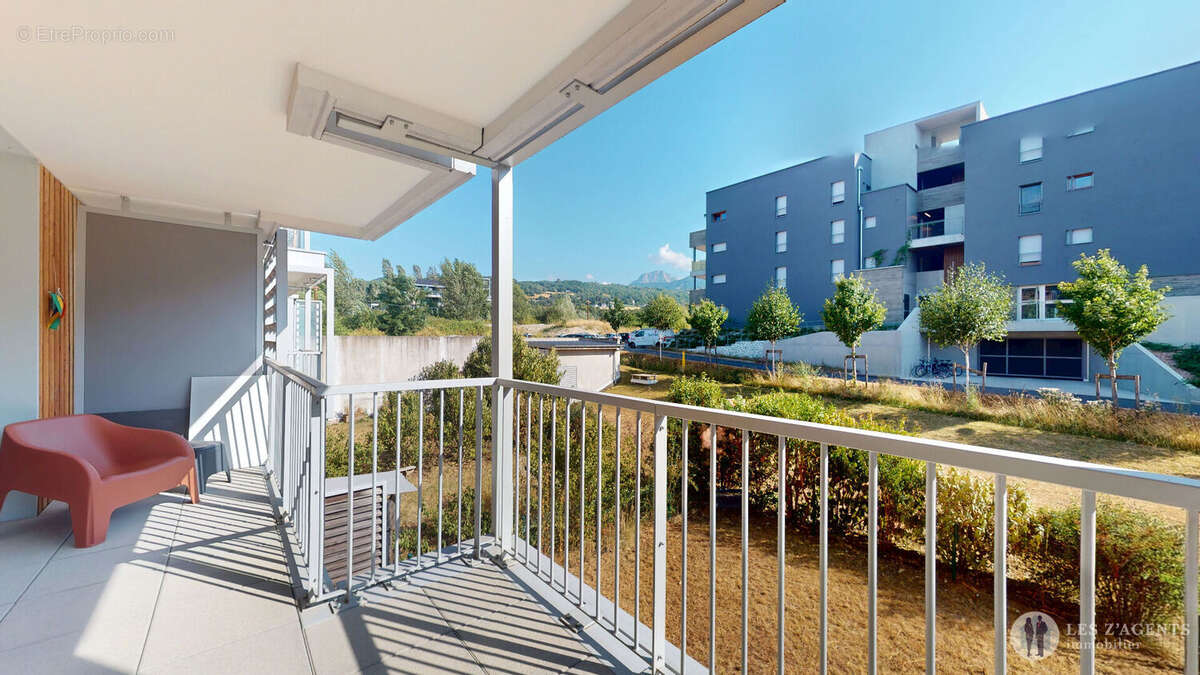 Appartement à COGNIN