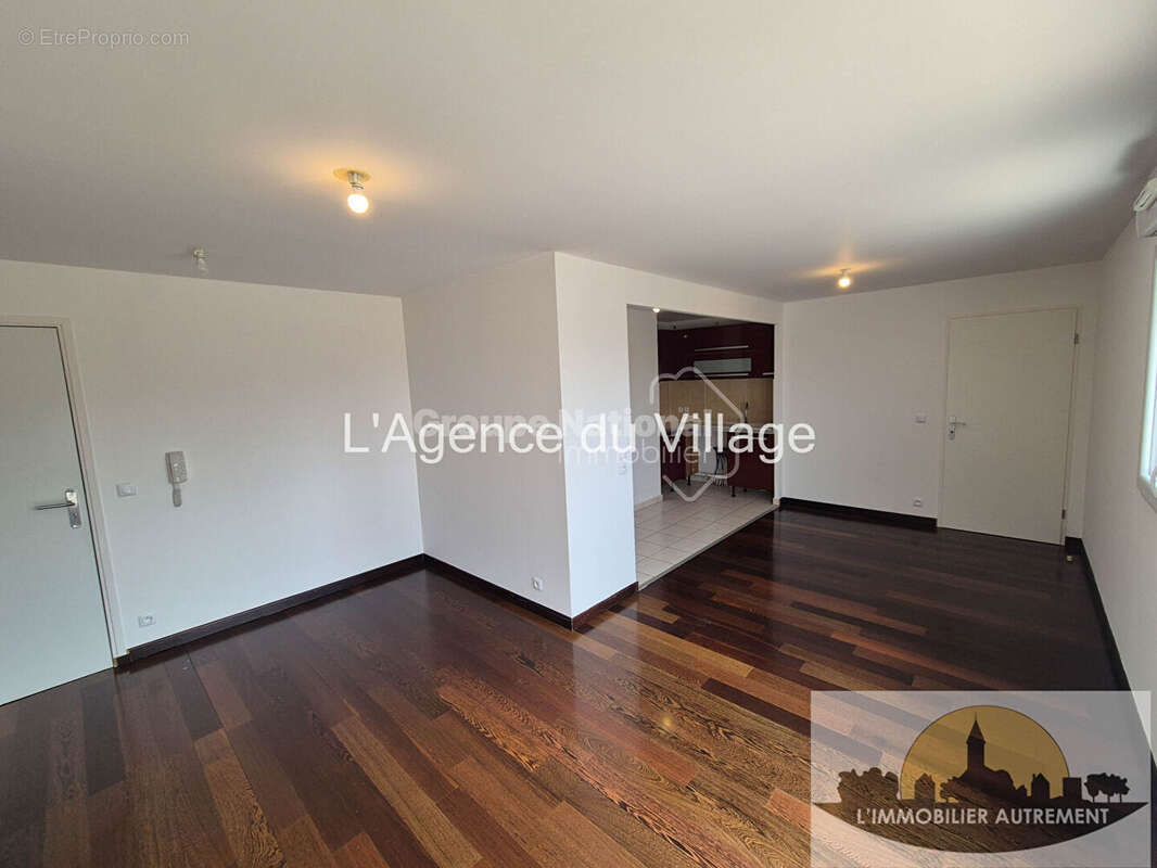 Appartement à PERSAN