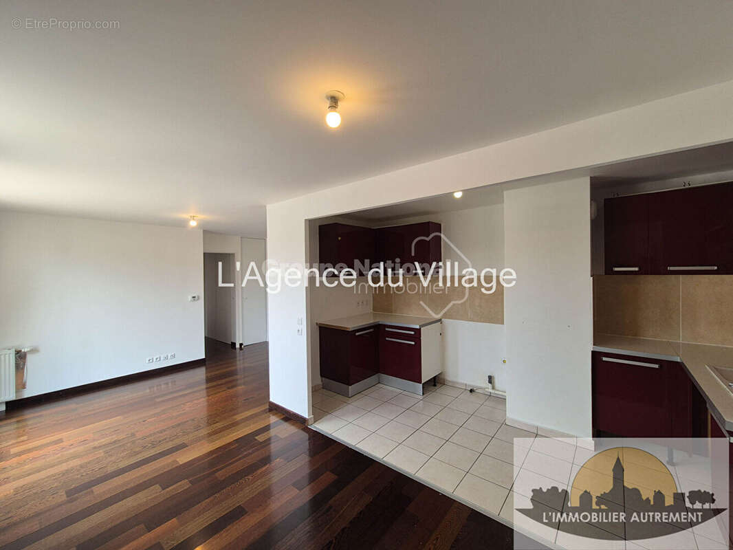 Appartement à PERSAN