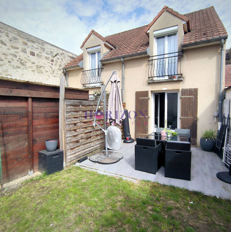 Maison à BEAUMONT-SUR-OISE