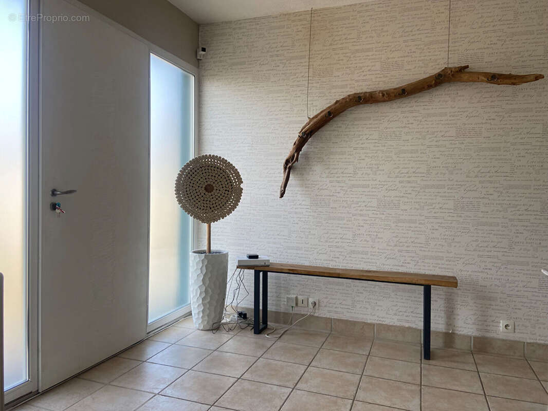 Maison à VARENNES-VAUZELLES