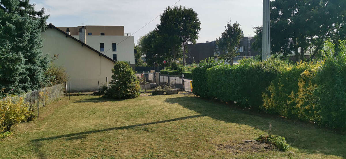 Maison à SAINT-PIERRE-LES-ELBEUF