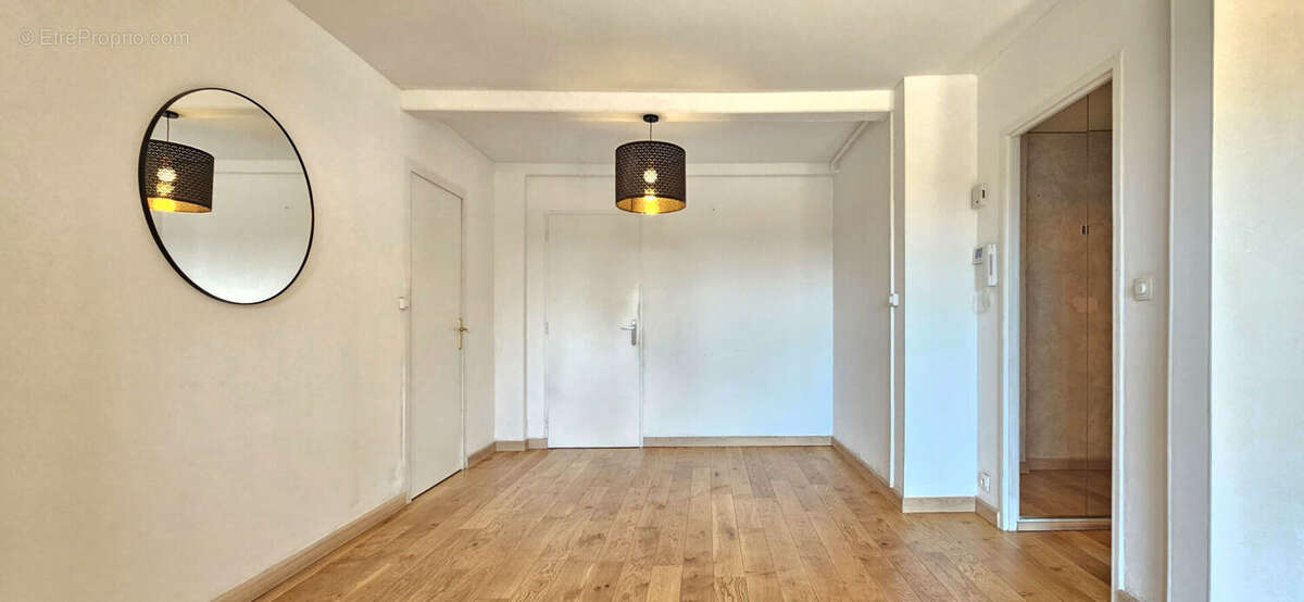 Appartement à VENISSIEUX