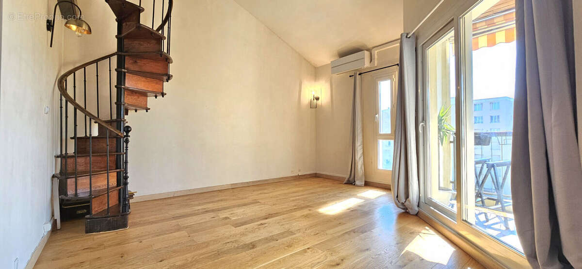 Appartement à VENISSIEUX