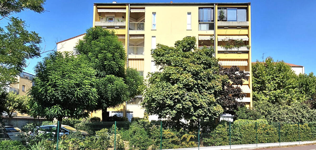 Appartement à VENISSIEUX