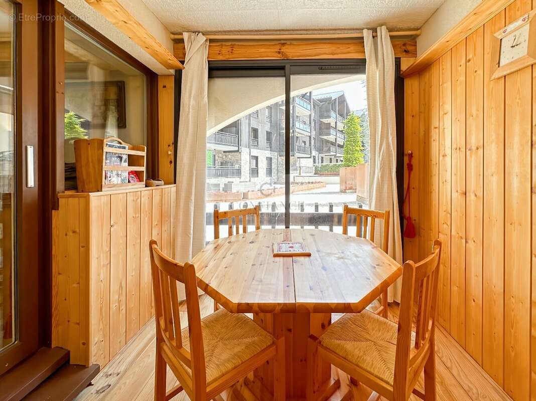 Appartement à SAINT-ETIENNE-DE-TINEE