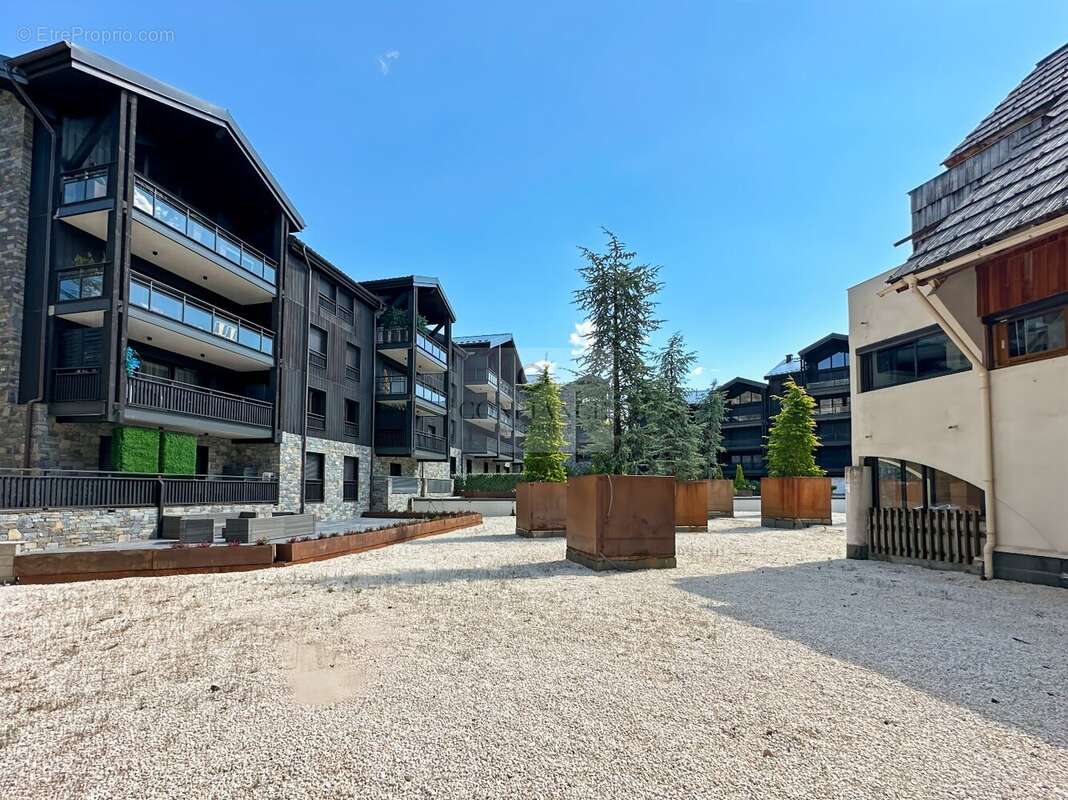 Appartement à SAINT-ETIENNE-DE-TINEE