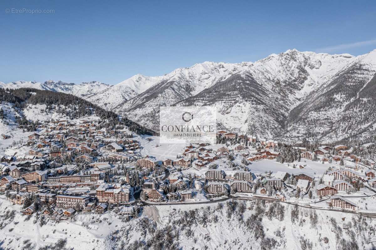 Appartement à SAINT-ETIENNE-DE-TINEE