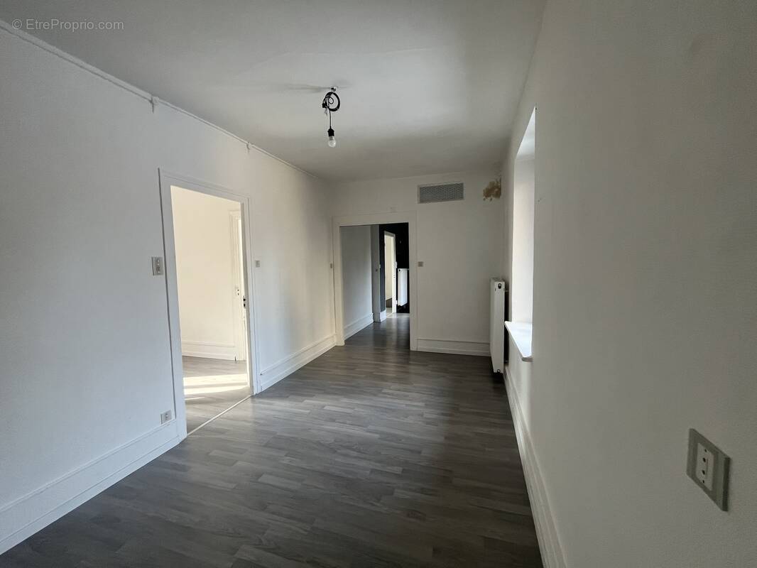 Maison à AUDINCOURT