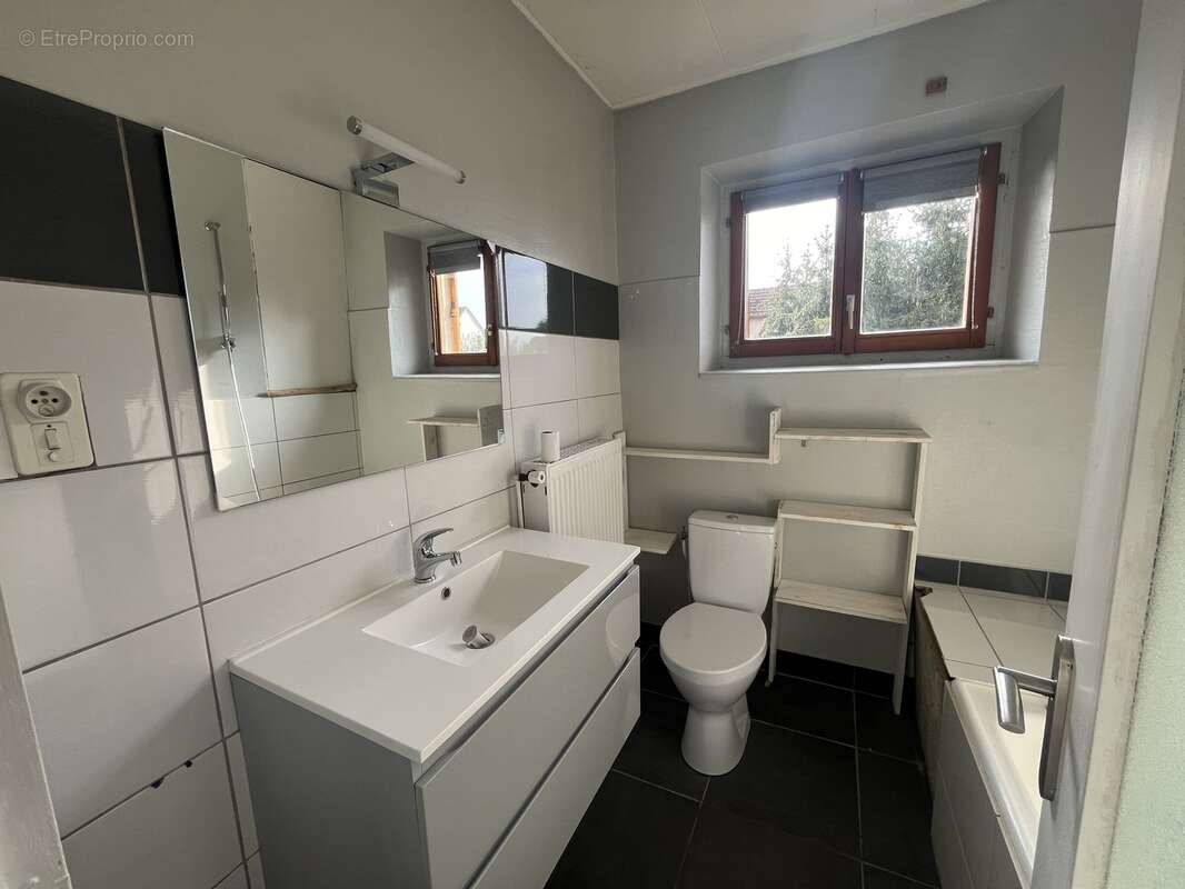 Maison à AUDINCOURT