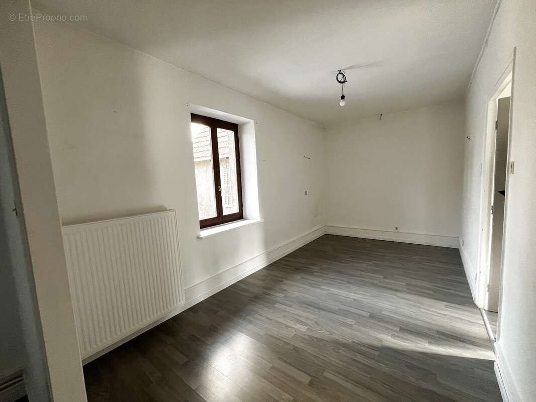 Maison à AUDINCOURT