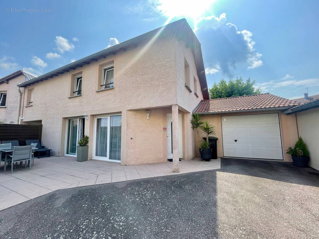 Maison à REMIREMONT