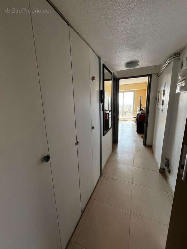 Appartement à HYERES