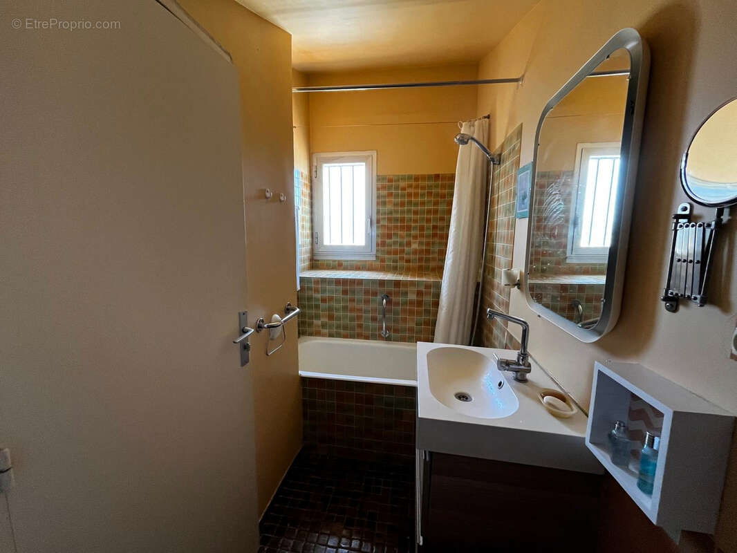 Appartement à HYERES