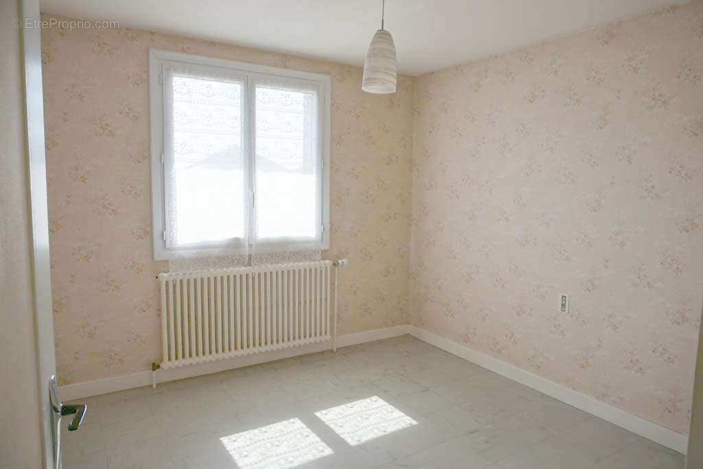 Maison à PARAY-LE-MONIAL